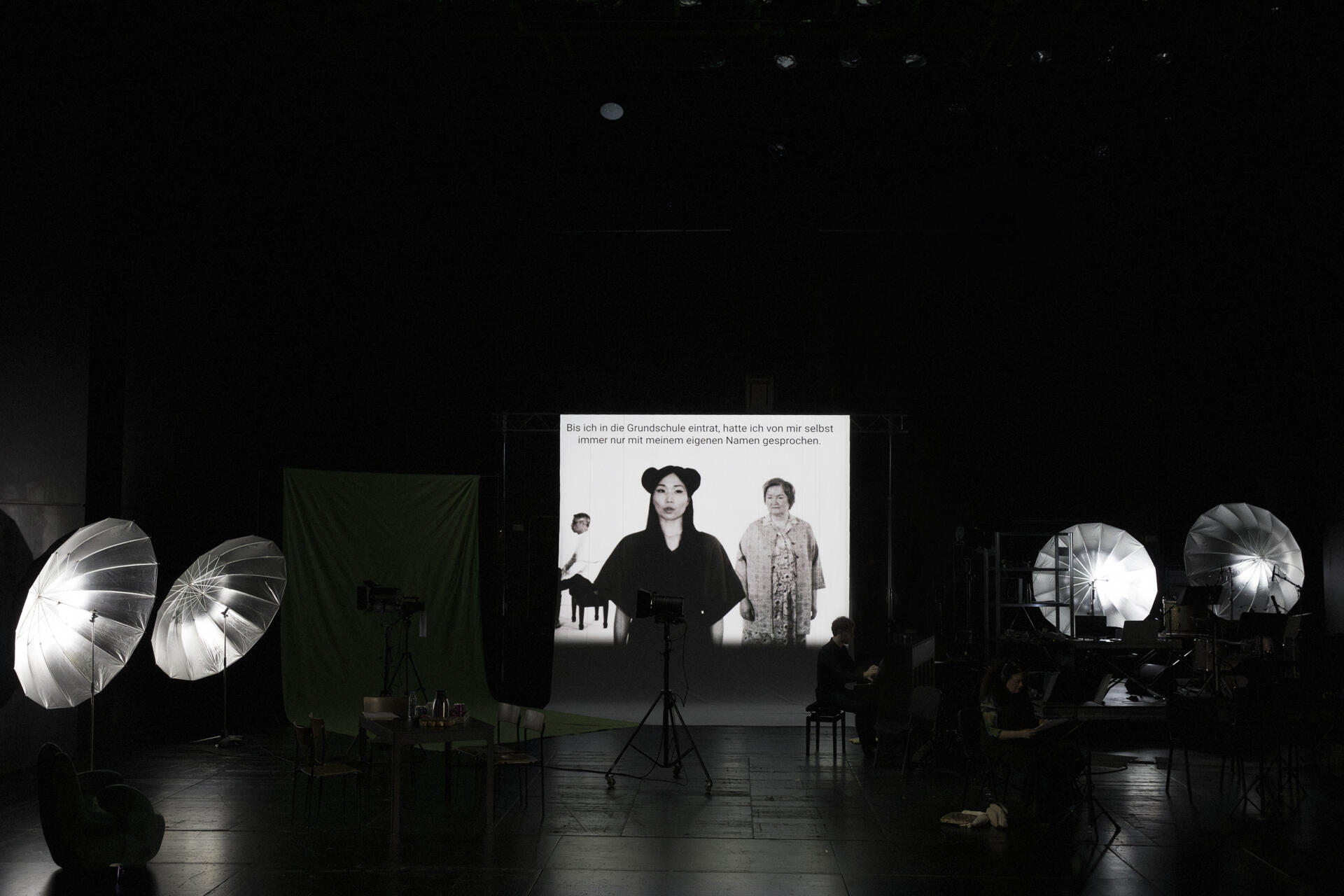 Vicente Larrañaga, Ichi Go, Rosemary Hardy