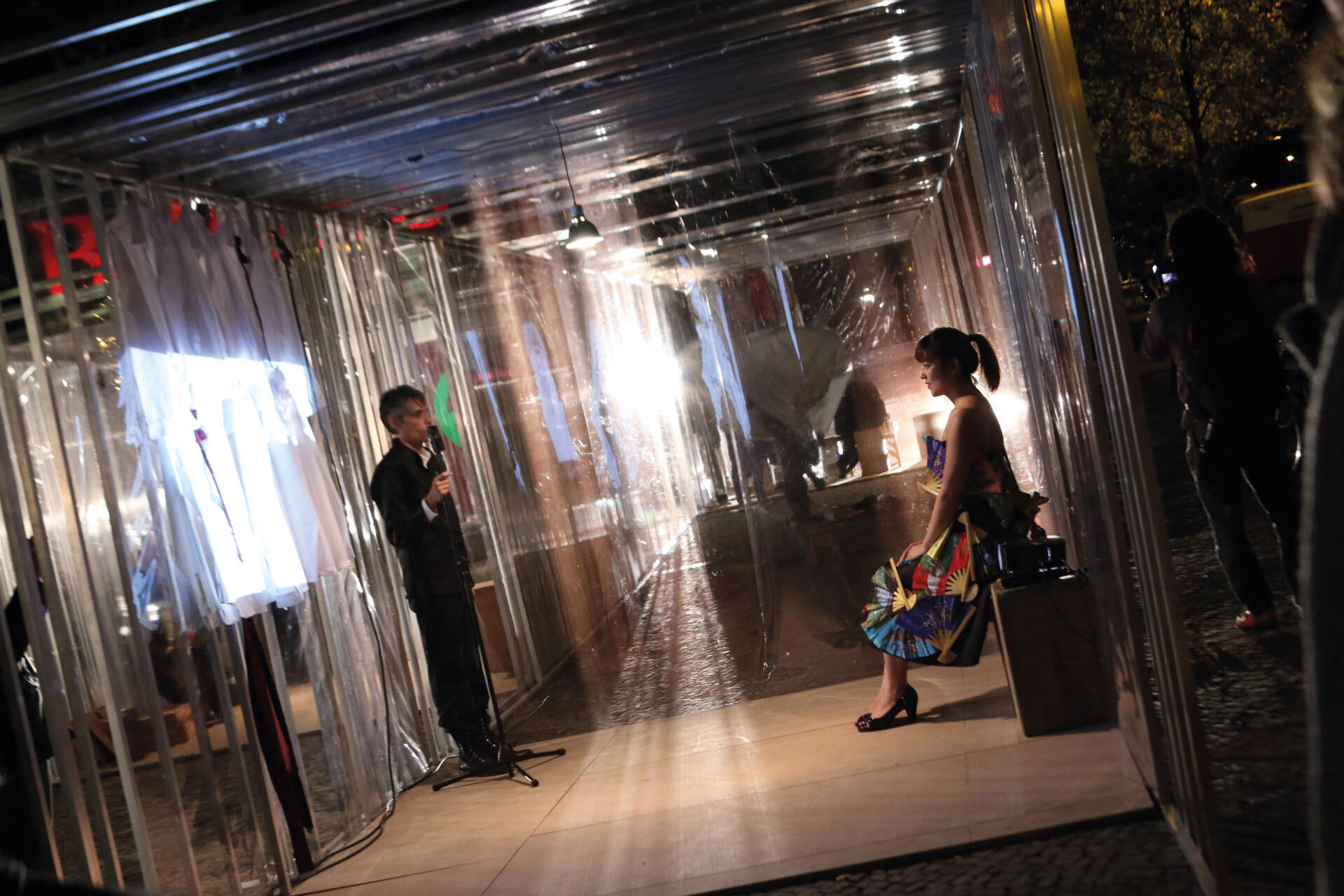 Vicente Larrañaga, Yuka Yanagihara