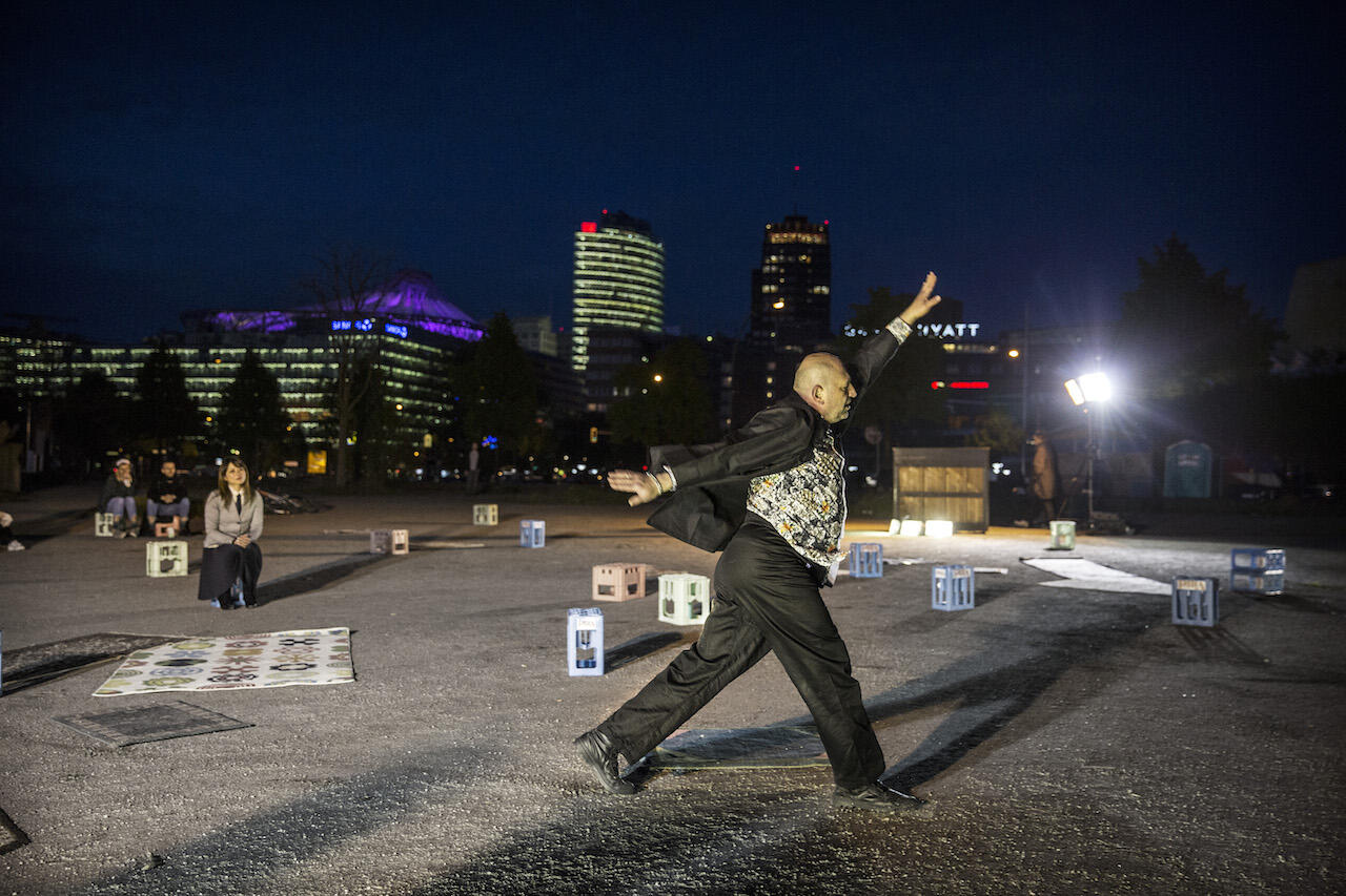 Yuka Yanagihara, Rafał Dziemidok