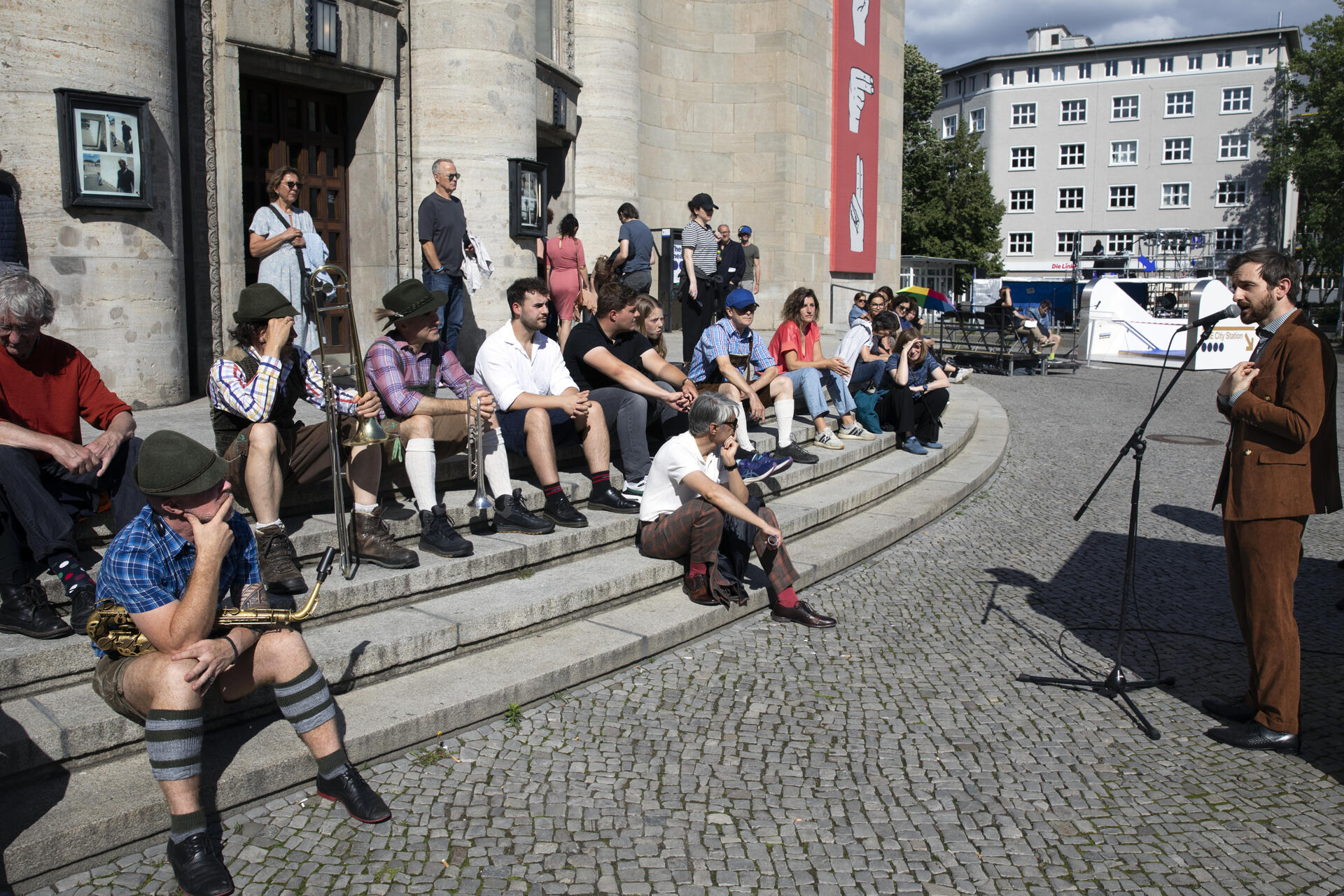 Hayden Chisholm, Nils Wogram, Damir Bacikin, Vicente Larrañaga, Chris Dahlgren, Peter Fasching