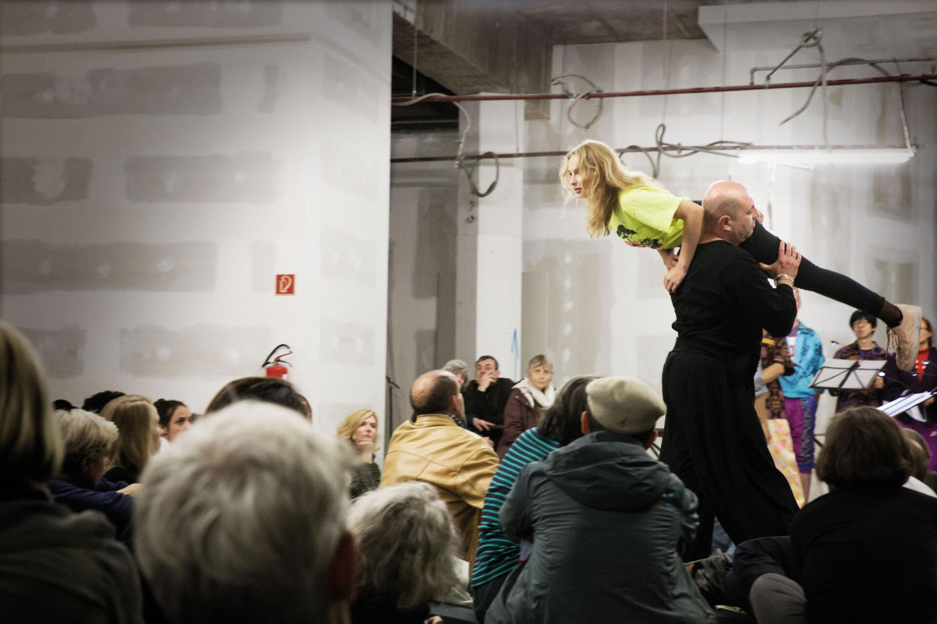 Tara Bacia, Rafał Dziemidok